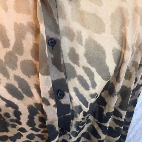Lane Bryant NWT Animal Print Button Down Blouse Size 14/16 - Picture 6 of 10